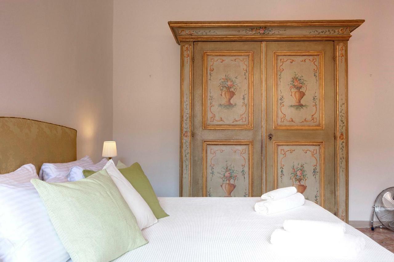 Historical Apartment Spectacular Arno View With Balcony From 12 Th Century. Florens Exteriör bild